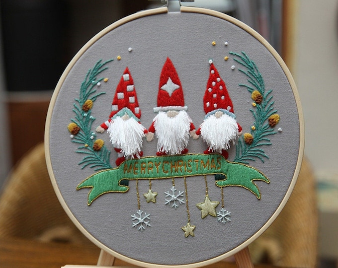 Christmas Embroidery Kit, Easy Embroidery Kit For Beginner, cross stitch, Flowers Embroidery kit, Needlepoint kits, Kits DIY embroidery set