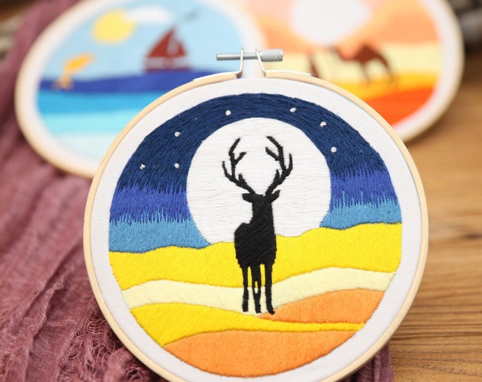 Embroidery Kit For Beginner| Modern Embroidery Kit with Pattern| Embroidery Hoop |Craft Materials Included | Full DIY KIT Deer/ Reindeer