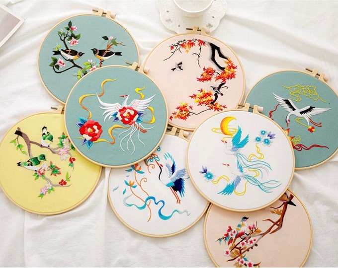 Embroidery Kit For Beginner | Modern Crewel Embroidery Kit with Pattern | Floral  Embroidery Full Kit with Needlepoint Hoop| DIY Craft Kit