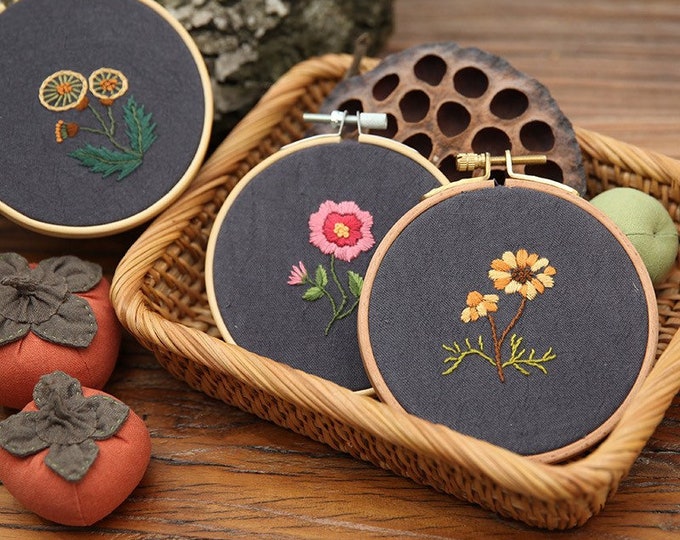 DIY Embroidery Kit beginner, Beginner Embroidery kit, Modern embroidery kit cross stitch, Hand Embroidery Kit, Needlepoint , DIY Craft Kit