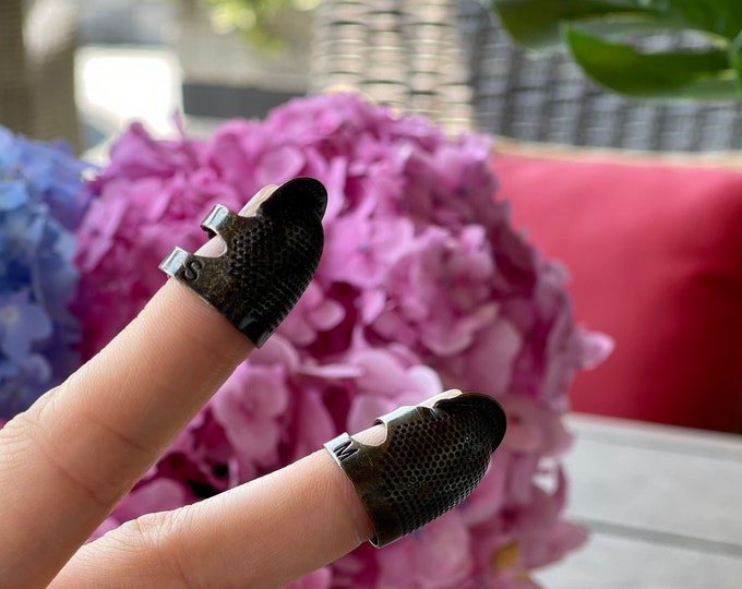 Sewing Thimble Finger Protector | Embroidery Needlework Metal Brass Sewing Thimble Sewing Tools Accessories Retro Handwork Sewing Thimble
