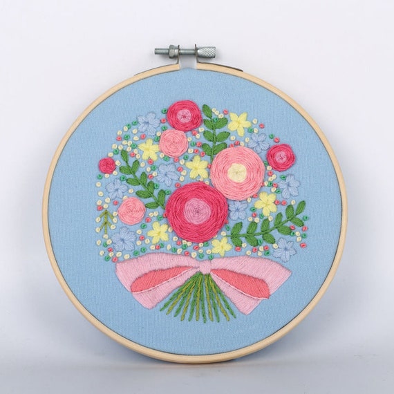 Embroidery Kit Beginner, Modern Flower Embroidery Kit Needlepoint Kit Cross  Stitch Kit DIY Craft Kit Hand Embroidery Crewel Embroidery 