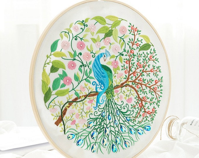 Peacock Embroidery Kit For Beginner| Modern Embroidery Kit with Pattern| Floral Embroidery Hoop  |Craft Materials Included | Full DIY KIT