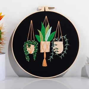 Embroidery Kit For Beginner| Modern Crewel Embroidery Kit with Pattern| Embroidery Hoop Plants |Craft Materials Included Full DIY KIT Plants