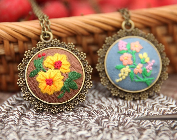 Beginner Embroidery Kit Necklace | Embroidered jewelry decor|Embroidered pendant|Handmade embroidery necklace|embroidery chain|gifts for her