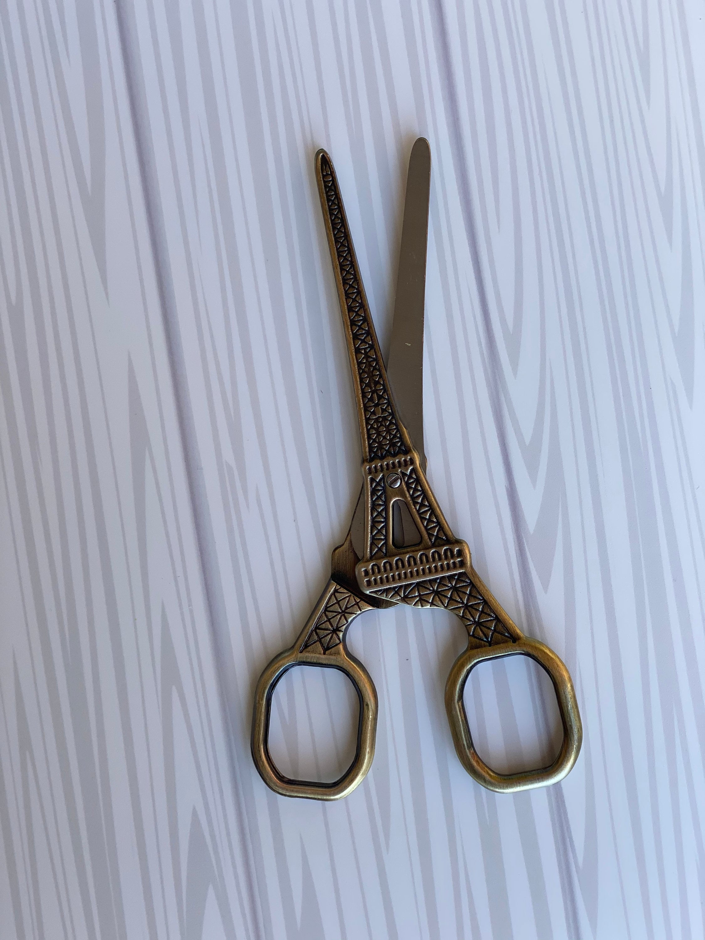 Eiffel Tower Sewing Scissor /Gold Antique Vintage Scissors /embroidery –  DokkiDesign