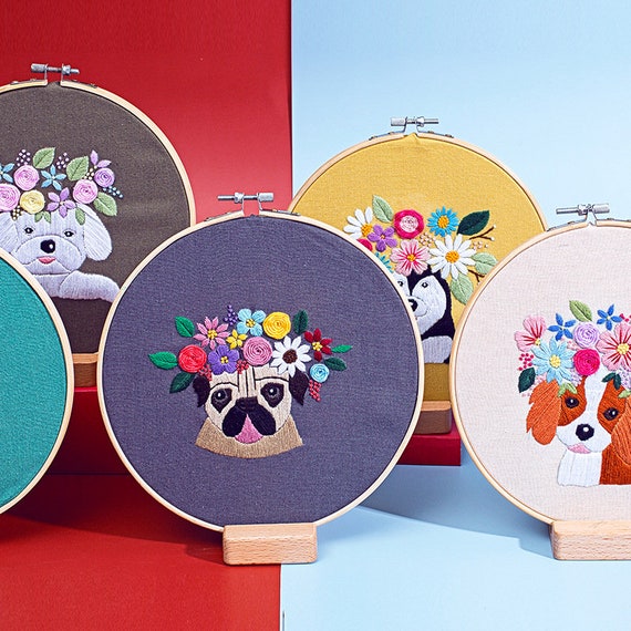 Picoey Flower Embroidery Kit for Beginners with Pattern and Instructions,4  Pack Cross Stitch Kits,2 Wooden Embroidery Hoops,Threads and