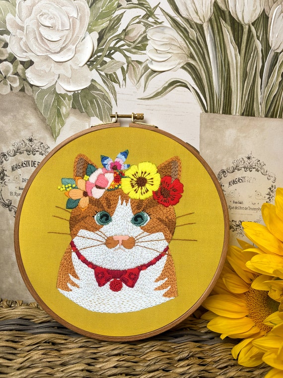 Garden Kitty Crewel Embroidery Kit - The Floss Box