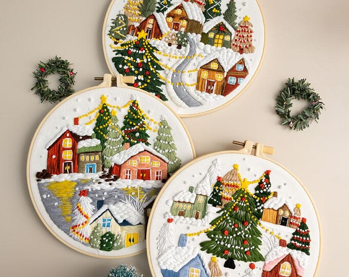 Christmas Tree Embroidery Kit: Beginner DIY Needlepoint Craft