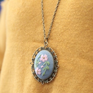Beginner Embroidery Kit necklace | Embroidered jewelry decor|Embroidered pendant|Handmade embroidery necklace|embroidery chain|gifts for her