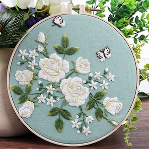 Kit de broderie DIY pour débutant | Kit de broderie de fleurs moderne avec motif | Kit complet de broderie avec cerceau à aiguilles | Kit de bricolage