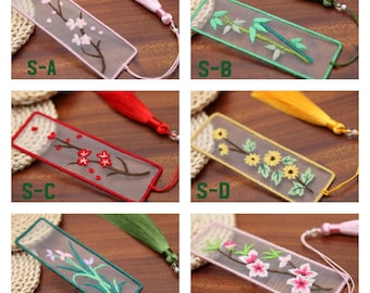 Floral Bookmark Transparent Embroidery Kit for Beginner,diy Kit, Beginner Hand Embroidery Full Kit ,Diy Start Up Embroidery Set with Pattern