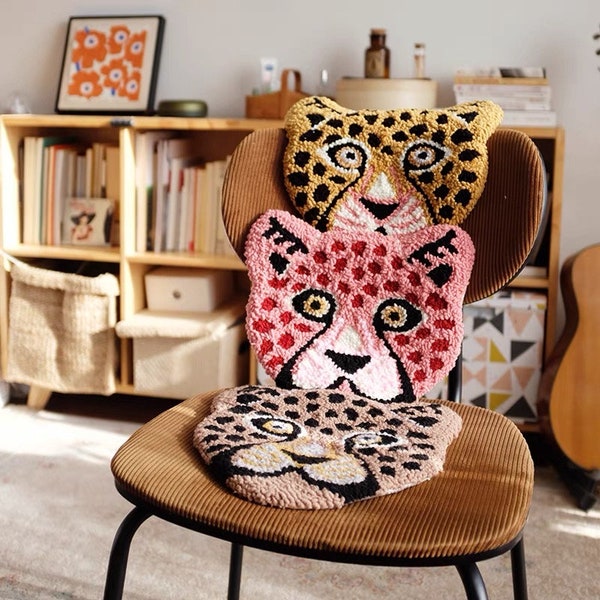 Stanznadel Set für Anfänger: Leopard Kissenbezug, alle Materialien sind enthalten