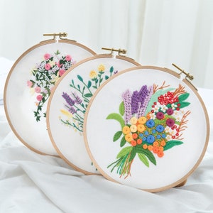 Floral Beginner Embroidery Kit - Modern Flower Plant Hand Embroidery Full Kit - DIY Floral Needlepoint Hoop Wall Art Kit DIY Craft Kit