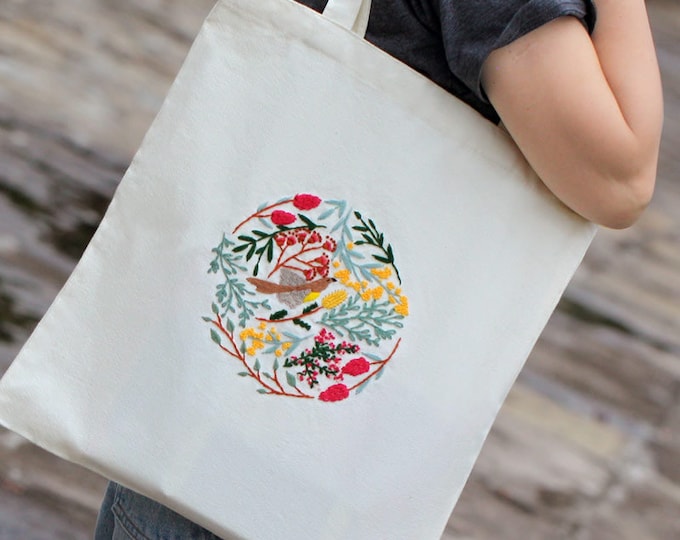 Embroidery Kit Canvas Bag|Modern Flower Pattern Hand Embroidery Kit|Beginner Canvas Tote Bag|Go Green Eco-Friendly DIY Embroidered Tote bag
