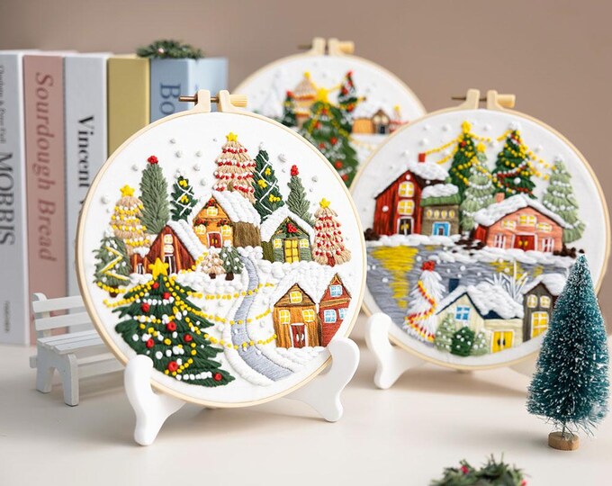 Christmas Tree Embroidery Kit: Beginner DIY Needlepoint Craft