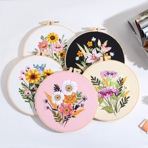 DIY Embroidery Kit beginner, Beginner Embroidery kit, Modern embroidery kit cross stitch, Hand Embroidery Kit, Needlepoint , DIY Craft Kit
