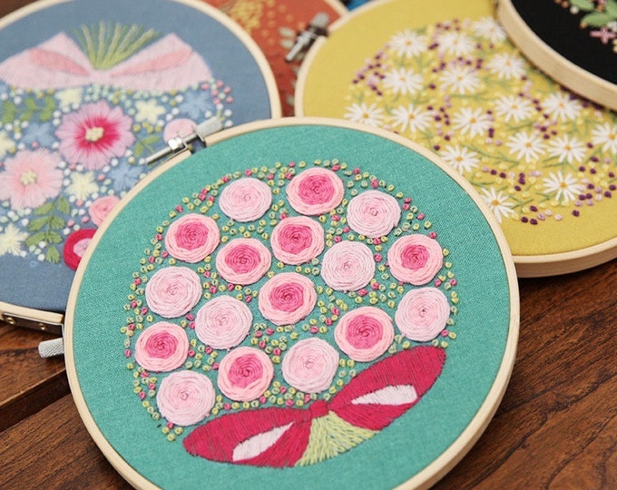 Floral Beginner Embroidery Kit | Modern Flower Plant Hand Embroidery Full Kit | DIY Floral Needlepoint Hoop Wall Art Kit | Wall Decor