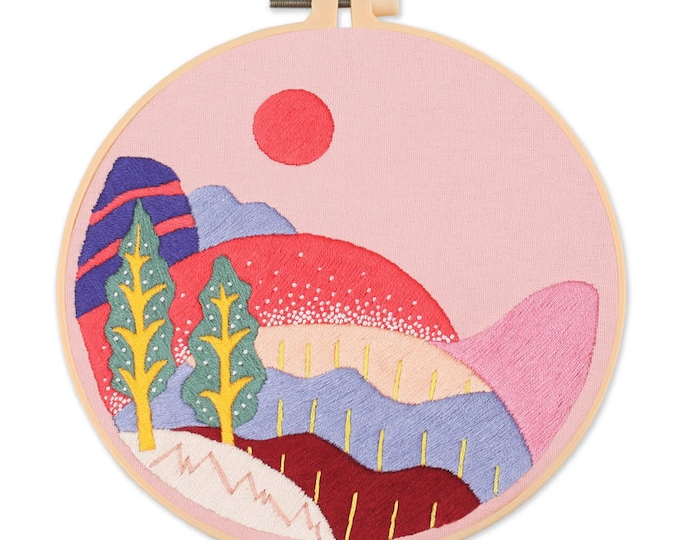 DIY Embroidery Kit beginner, Beginner Embroidery kit, Modern embroidery kit cross stitch, Hand Embroidery Kit, Needlepoint , DIY Craft Kit