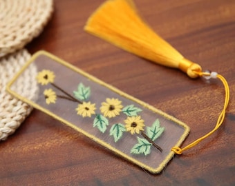 Floral Bookmark Transparent Embroidery Kit for Beginner,diy Kit, Beginner Hand Embroidery Full Kit ,Diy Start Up Embroidery Set with Pattern