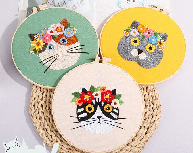 Embroidery Kit For Beginner | Modern Crewel Embroidery Kit with Pattern | Animal Embroidery Full Kit with Needlepoint Hoop| DIY Craft Kit