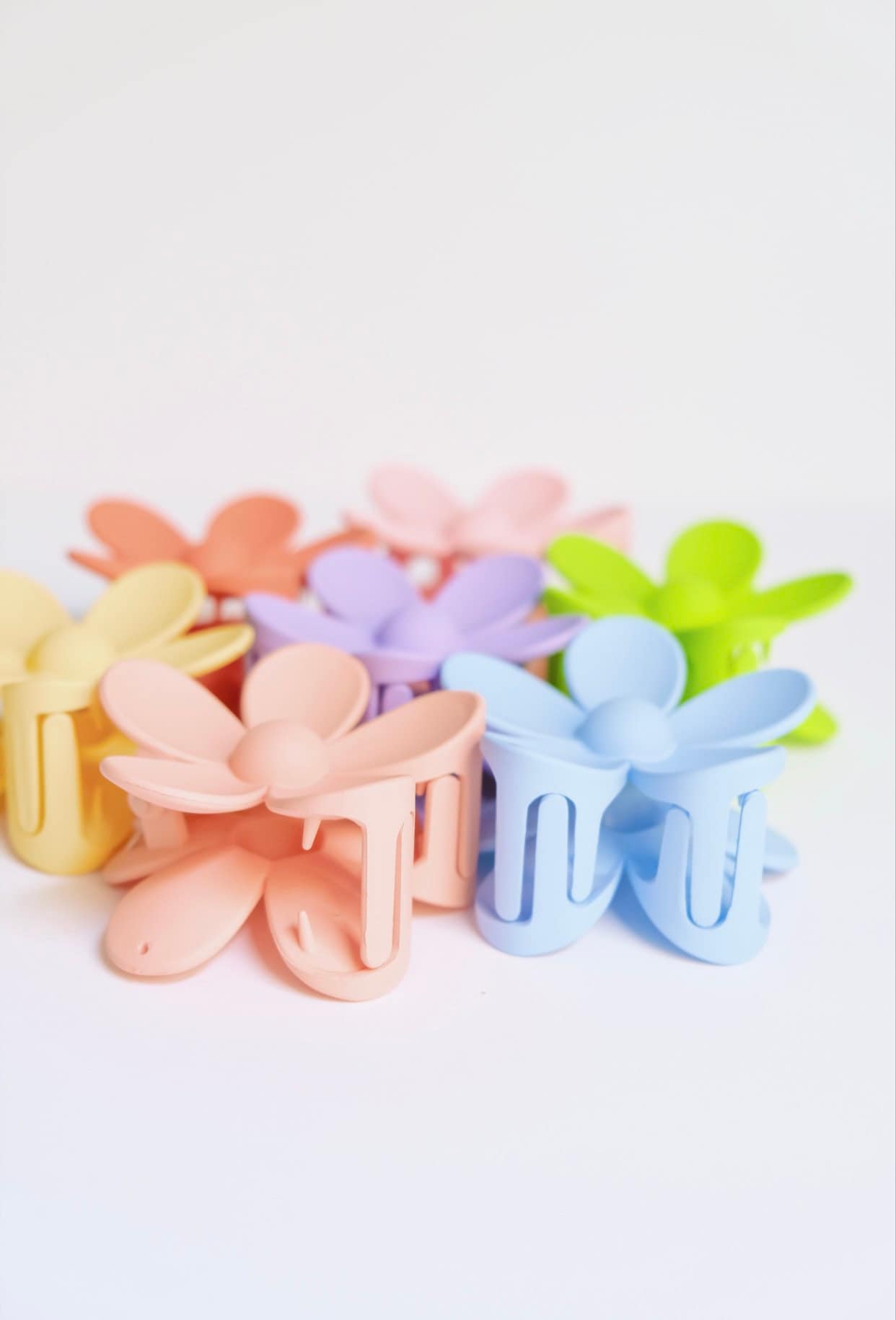Flower Hair Claw Hair clip Retro Fashion Daisy clip Etsy