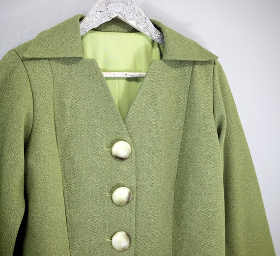 Handmade Pale Lime Green Tailored Jacket with Low… - image 3