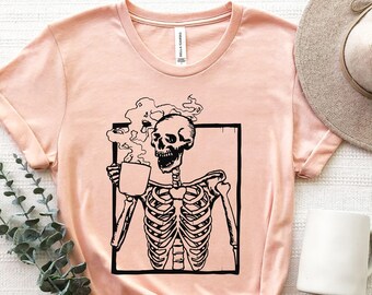 skeleton drinking coffee moletom com capuz