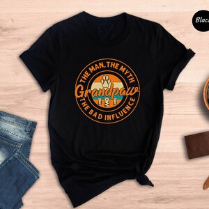 Grandpaw Dog Dad Funny Shirt - Casual Unisex Tee, Soft Ringspun Cotton, Pet Grandpa Gift, Family Bond Apparel afbeelding 3