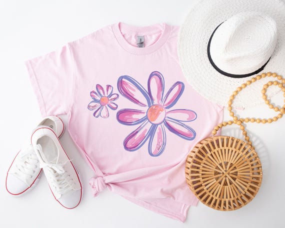 Daisy Flower Shirt, Watercolor Boho Floral Tee, Pink Wildflower Graphic T-Shirt, Cute Nature Gift for Her, Unisex Spring Summer Top