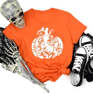 Halloween Tee Cozy Floral Pumpkin Shirt: Autumn Layering Wear, Soft Ringspun Cotton (Comfort Fit, XS-XXL)