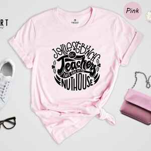Camiseta unisex - Camiseta navideña para maestros - Diseño Jolliest Bunch, materiales sostenibles, cómoda para usar a diario imagen 6