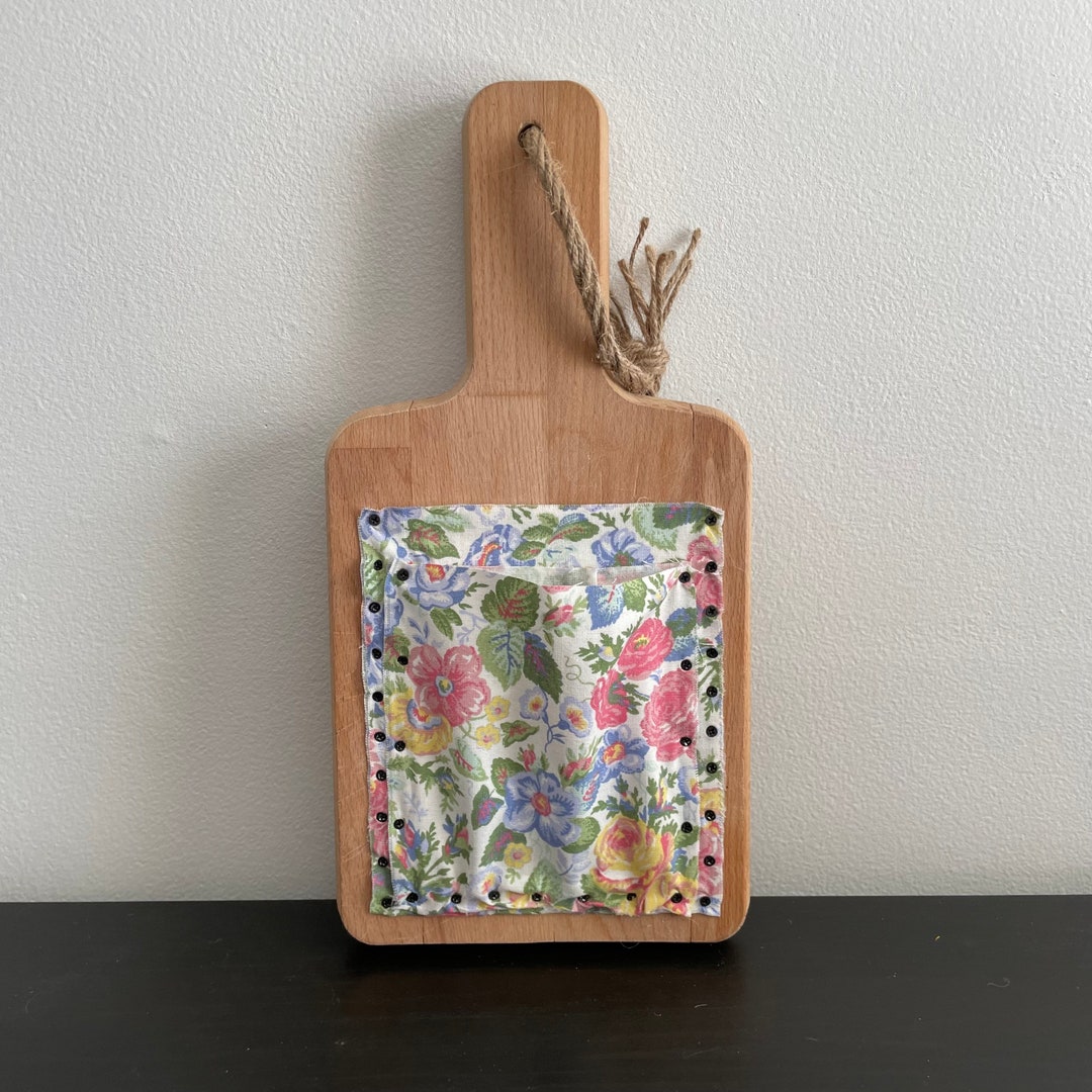 Cutting Board Wall Decor, Spring Decor, Farmhouse Decor, Cutting Board