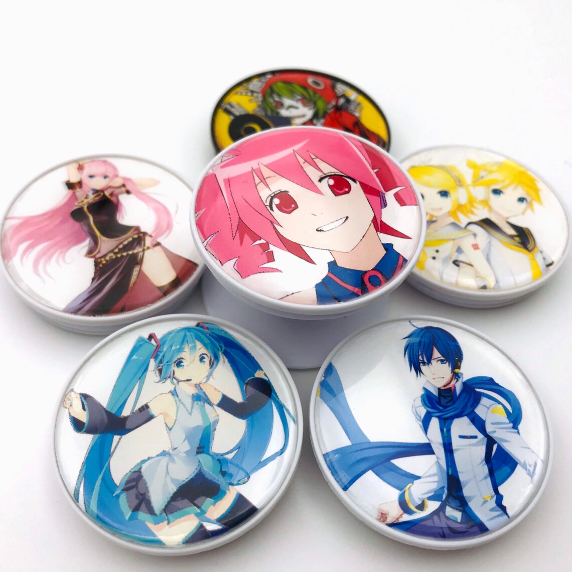 hatsune miku pop socket