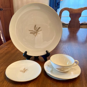 Mid Century Lenox &quot;Wheat&quot; Pattern 4-Piece Place Setting(s)