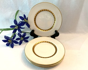Ensemble (4) Castleton China Golden Classic Bread and Butter Plates