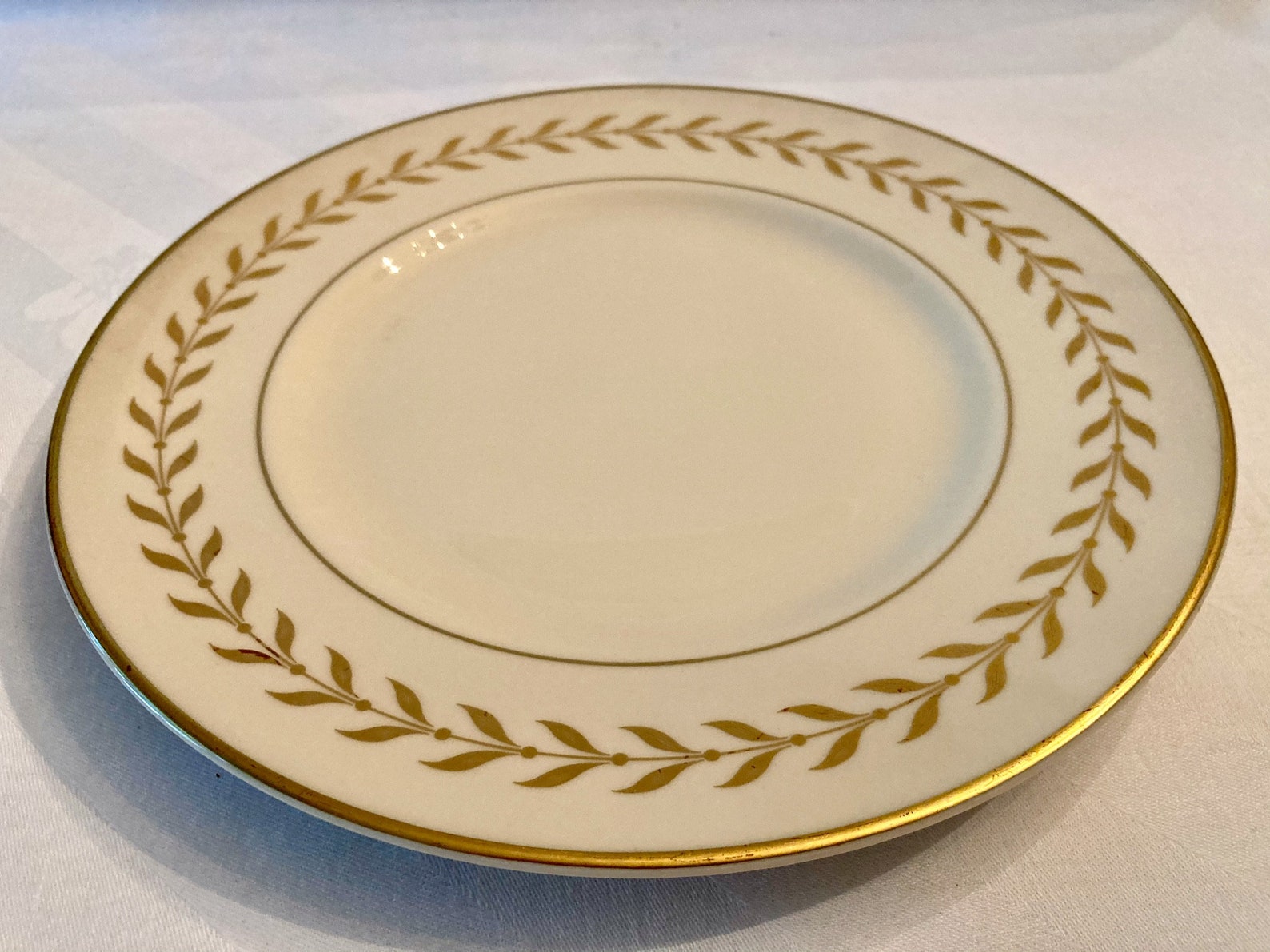 Syracuse Jefferson Pattern Large Size Dinner Plates Etsy