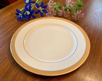 FREE SHIPPING- Mikasa Bone China Narumi Japan 