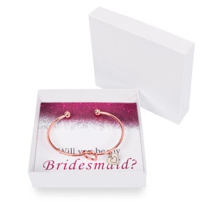 Will you be my Bridesmaid, Bridesmaid Proposal Gift, Personalized Bridesmaid Bracelet, Bridesmaid Gift Box, Bridesmaid Accessories, Gift