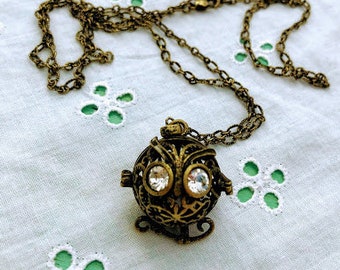2 Patina Raw Brass Owl with Top Hat Stamping 68mm