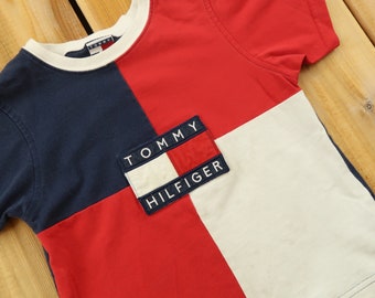tommy hilfiger 90s t shirt women's