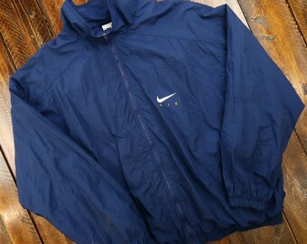 vintage nike windbreaker outfit