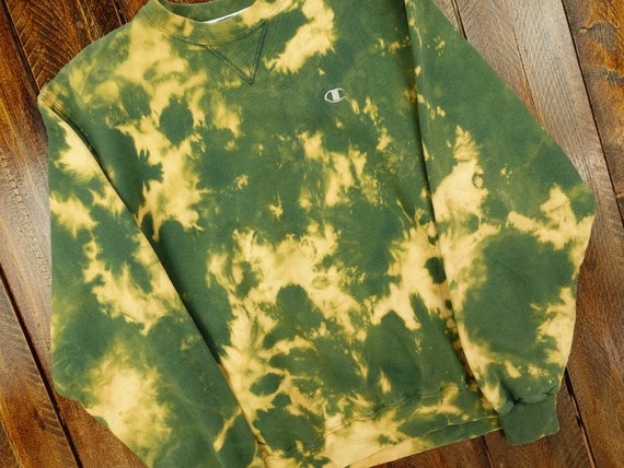 Champion 90s Custom Tie Dye Sweatshirt Size Medium