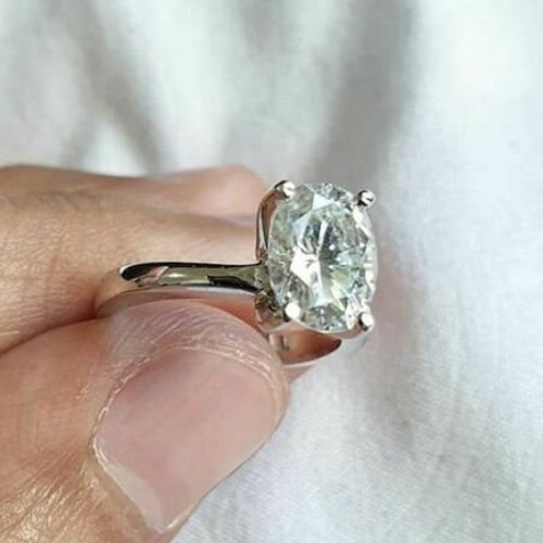 1.50Ct Near White Oval Moissanite Ring / Solid 925 Silver Ring / Women Ring / Promise Gift Ring / Solitaire Moissanite Ring / buy Oval CZ Ring