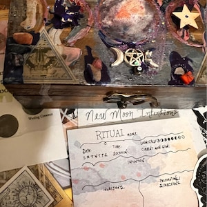 100 pc unique Witch box triple Moon witch  -  witch journaling   / WITCH altar / witchcraft / Wiccan box / witch gift / witch wooden box
