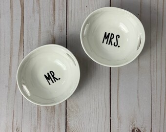 His & Her’s Ring Holders