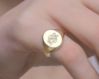 Ovale gepersonaliseerde zegelring in massief goud, massief gouden monogramring voor vrouwen, aangepaste zegelring voor haar, uniek gepersonaliseerd cadeau RN345