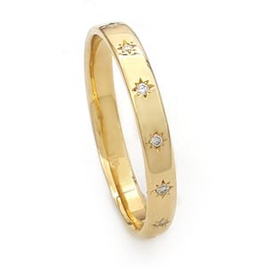 Diamond starburst ring  with star setting, Diamond Polaris starburst band,  Dainty Minimalist Ring, Handmade star wedding ring, Gift
