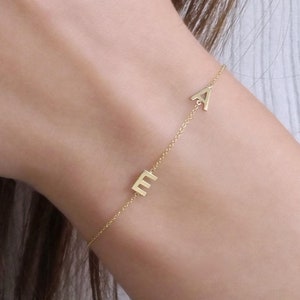 Pulsera atemporal de dos letras, Pulsera con inicial en oro macizo, Pulsera de cadena personalizada, Pulsera con inicial familiar para regalo