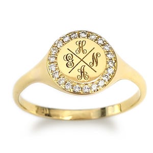 Anillo de oro de 14k con monograma y diamantes, grabado de letras personalizado, meñique redondo, anillo de sello con espalda completa para mujer, regalo de joyería fina para el Día de la Madre.